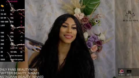 Snapshot of beauty_nina chatting on 09.19.25 beauty_nina online show from 09.19.25