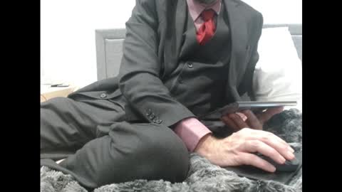 Snapshot of beautysbrit chatting on 12.23.24 BeautysBrit online show from 12.23.24