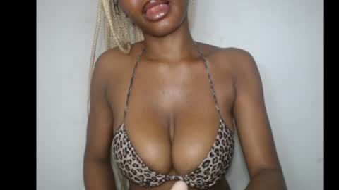 beautyslut1 online show from 04.15.26