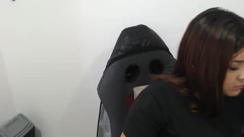 beautyykarol online show from 11.25.25