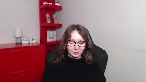 Snapshot of beautyzoexx chatting on 12.23.24 Zoe online show from 12.23.24