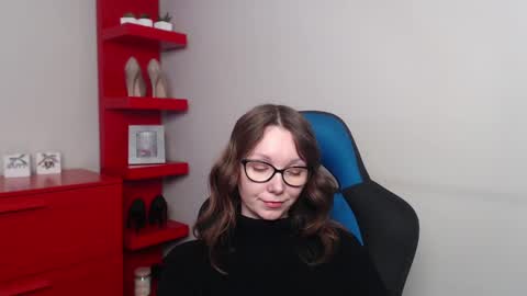 Snapshot of beautyzoexx chatting on 02.18.25 Zoe online show from 02.18.25