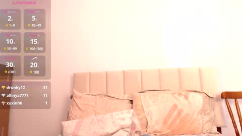 Jennifer online show from 02.08.25