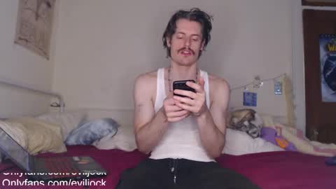 Snapshot of bebexxxdust chatting on 12.08.24 bebe dust online show from 12.08.24