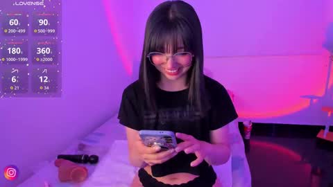 Becca is here online show from 11.06.25