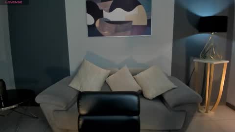 Am Becca online show from 02.10.26