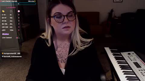 Snapshot of beccalubov chatting on 06.22.26 Becca Lubov online show from 06.22.26