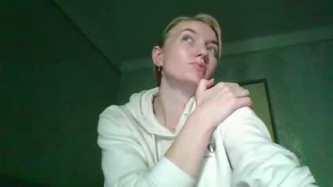 BeckiXJewelqw online show from 05.14.26