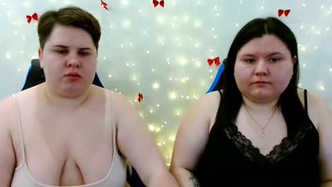 BeckyAndEllen online show from 01.12.26