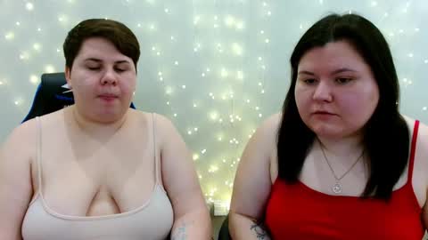 BeckyAndEllen online show from 02.04.26