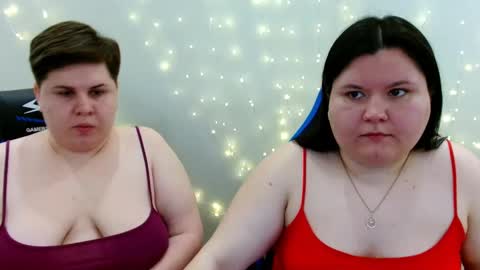 BeckyAndEllen online show from 04.15.26