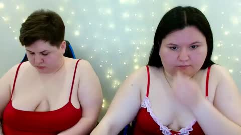 Snapshot of beckyandellen chatting on 04.17.26 BeckyAndEllen online show from 04.17.26