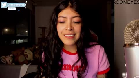 Snapshot of bedroomeyess chatting on 03.08.25 Amber UwU IM MOVING AND IS CRAZY ILL BE BACK VERY SOON 3 MISS YA ALREADY online show from 03.08.25