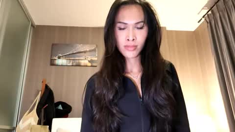 Snapshot of bee_thai chatting on 06.03.26 bee_thai online show from 06.03.26