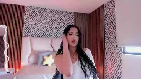 BELLA online show from 07.11.26