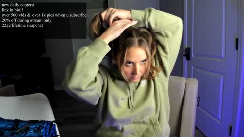 Snapshot of befxckingnice chatting on 01.25.25 all links here online show from 01.25.25