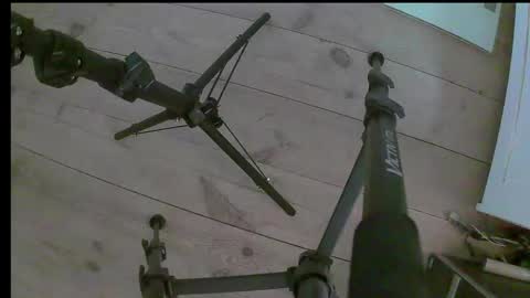 Snapshot of beginner96 chatting on 12.03.25 Mia online show from 12.03.25