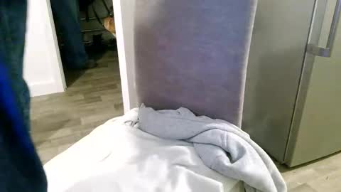 behindcloseddoors8 online show from 11.23.25