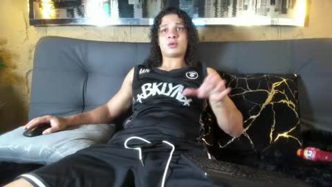 independent model online show from 05.18.26