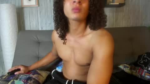 independent model online show from 05.27.26