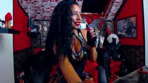 Snapshot of belatrixdomme chatting on 07.02.26 BelatrixDomme online show from 07.02.26