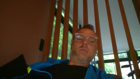 Snapshot of belgianordenary chatting on 05.18.26 belgianordenary online show from 05.18.26