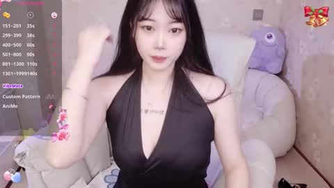Snapshot of bell_cs chatting on 01.22.25 bell online show from 01.22.25