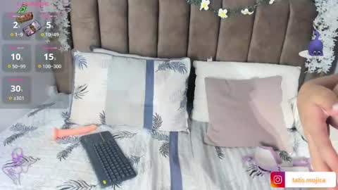 bella13_ online show from 03.31.26