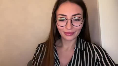 bella_foxxi online show from 12.07.24
