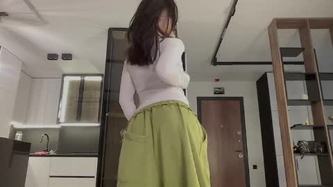 Bella next stream December 2 at 9pm gmt online show from 04.09.26