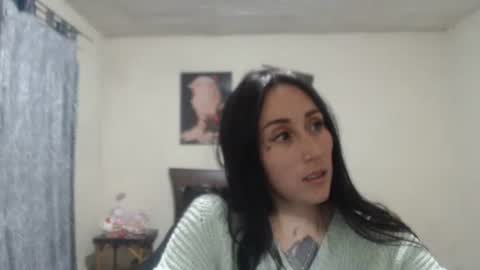 bella_luna34 online show from 04.22.26