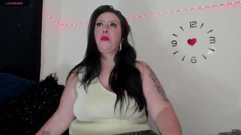 Snapshot of bella_smit_ chatting on 02.06.26 Bella Smith online show from 02.06.26