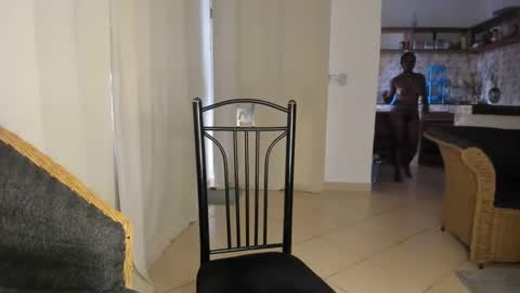 Bella sweetpea online show from 02.19.25