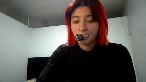 Snapshot of bella_thorne1999 chatting on 07.02.26 bella_thorne1999 online show from 07.02.26