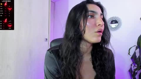Bella online show from 04.30.26