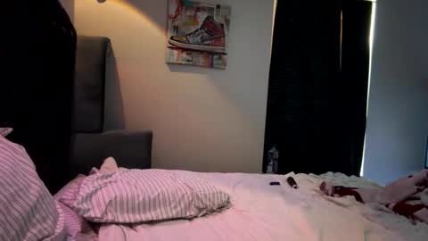 Snapshot of bellabeanz chatting on 06.05.26 Roxy Rain online show from 06.05.26