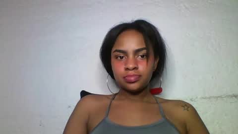 Snapshot of bellabeltra chatting on 12.01.24 Bella online show from 12.01.24