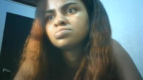 Snapshot of bellabeltra chatting on 12.23.24 Bella online show from 12.23.24