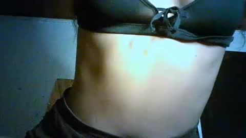 Snapshot of bellabeltra chatting on 01.21.25 Bella online show from 01.21.25