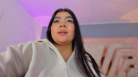 Snapshot of bellaboobs_ chatting on 02.15.26 bellaboobs_ online show from 02.15.26