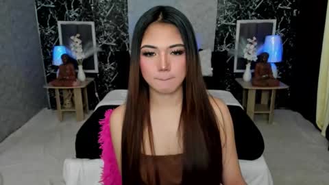 Bella online show from 10.10.25