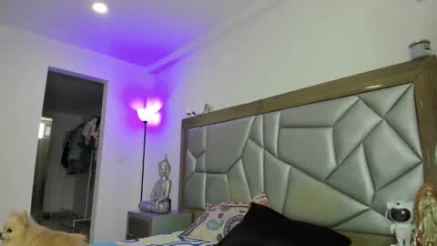 Snapshot of bellacarolainnn chatting on 02.27.25 carolain vinasco online show from 02.27.25