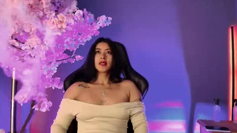 Bella online show from 11.02.25