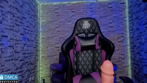   online show from 09.22.25