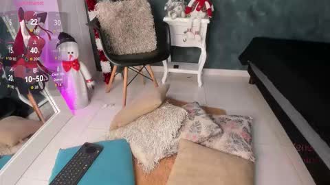 bellarooux online show from 12.03.25