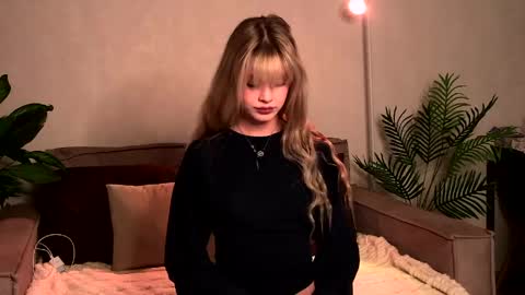 bellasecrettt online show from 05.08.26