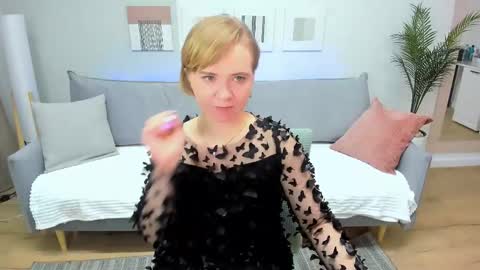 bellasmittssy online show from 04.13.26