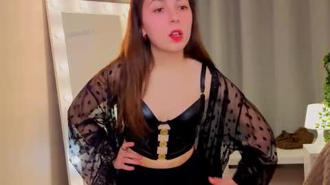 Bella online show from 03.06.26