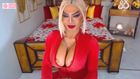 Snapshot of bellatrixxhuckerts chatting on 01.29.25 B E L L A T R I X online show from 01.29.25