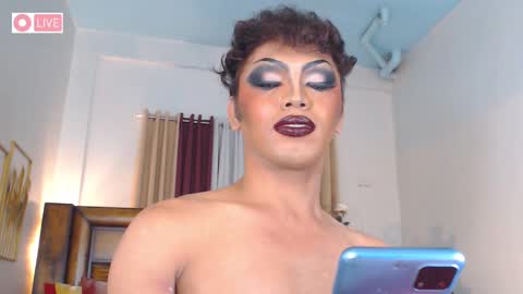 Snapshot of bellatrixxhuckerts chatting on 02.27.25 B E L L A T R I X online show from 02.27.25